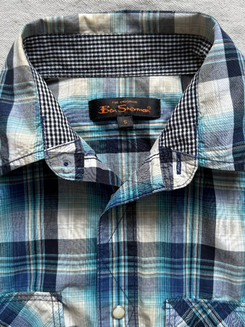 Ben Sherman 100% Cotton Men's Plaid Shirt - Blue/Beige, Size Small, Excellent